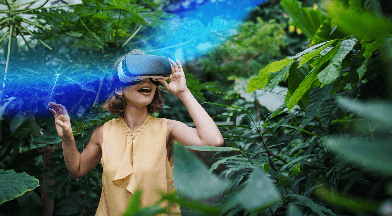 mujer con gafas de realidad virtual